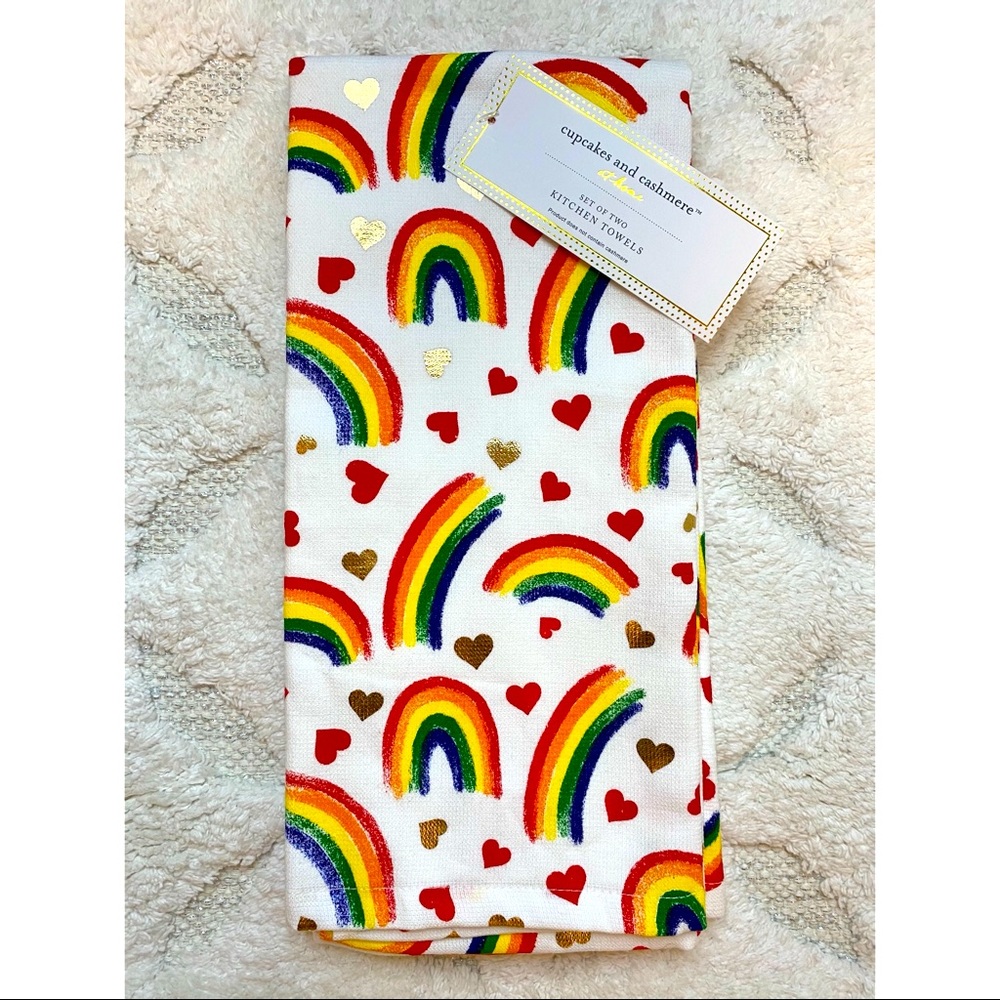 Cupcakes & Cashmere Rainbow Gold Heart Towel